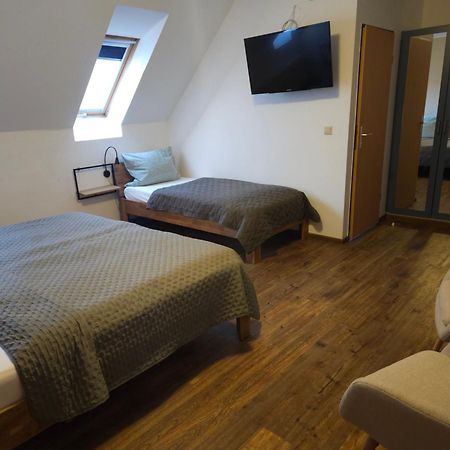Hotel Am Deich 노르다히 외부 사진