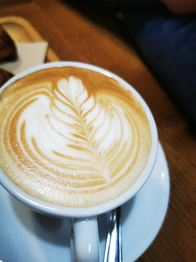 Hotel Am Deich 노르다히 외부 사진