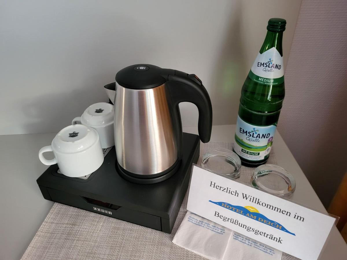 Hotel Am Deich 노르다히 외부 사진