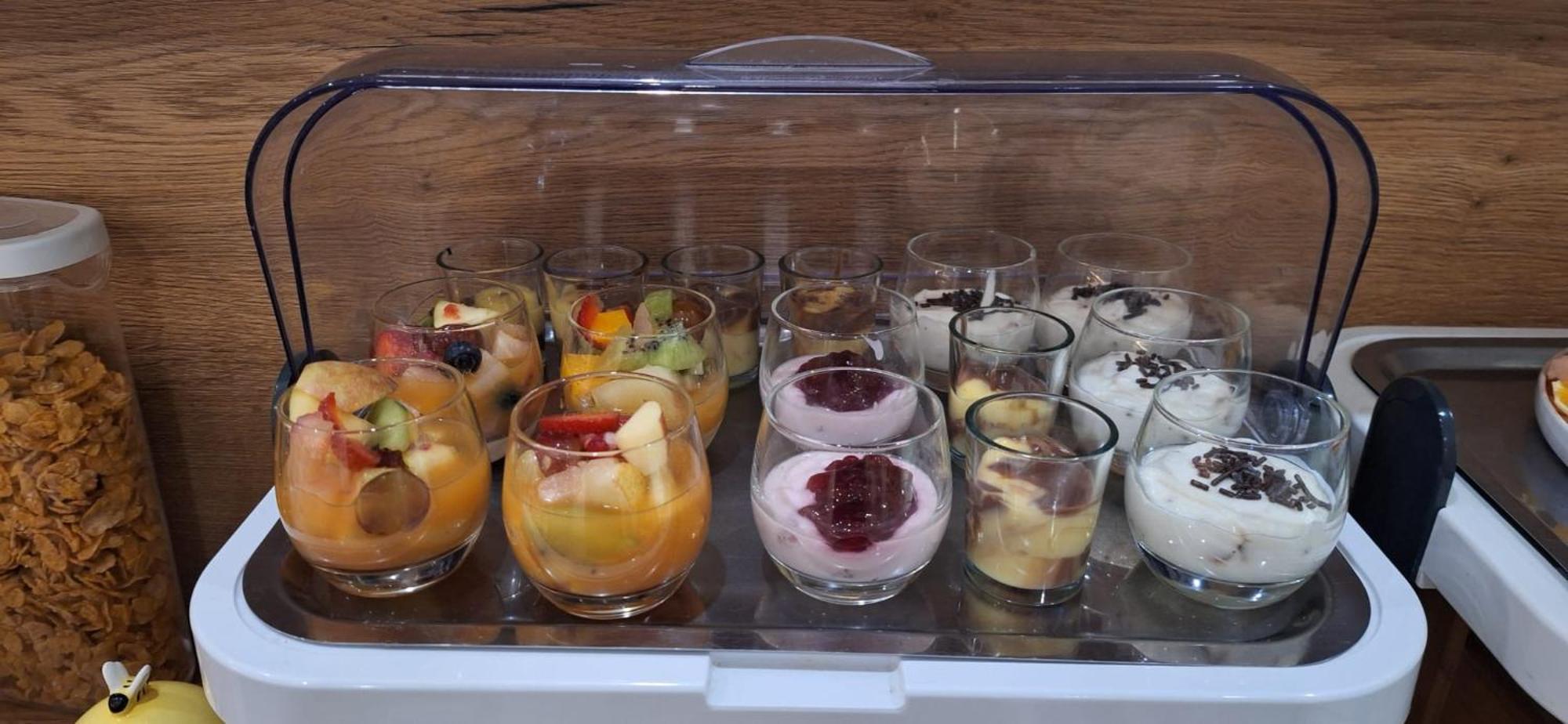 Hotel Am Deich 노르다히 외부 사진