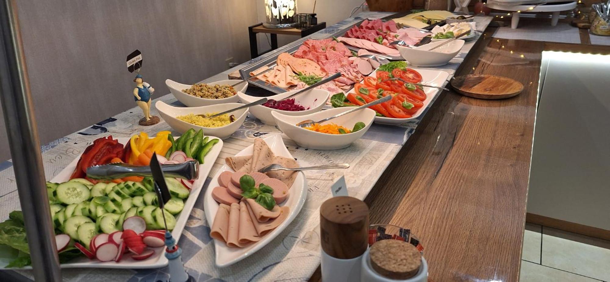 Hotel Am Deich 노르다히 외부 사진